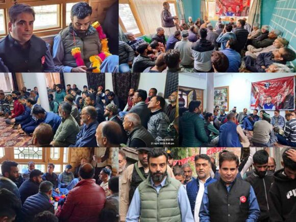 The leaders engaged in one-on-one interactions with the Mohalla Committees of Hassibhat Rainawari, Nigeen, Lalbazar, Mughal Mohalla, Botshah Mohalla, and Nowshera Mandibal.