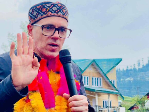 Omar Abdullah leads Road show in Bhadarwah, Thathri, Kishtwar 