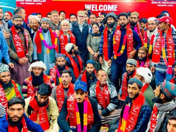 Prominent social and political workers join JKNC in Kishtwar