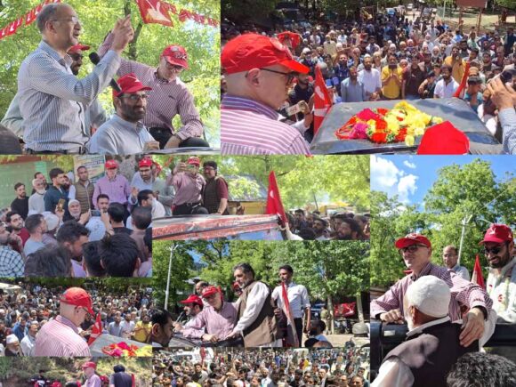 Omar Abdullah leads road show in Lolab Kupwara